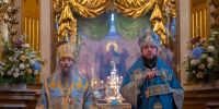 Епископ Гурий сослужил митрополиту Владимирскому и Суздальскому Никандру за Божественной литургией в праздник Владимирской иконы Божией Матери в Свято-Успенском кафедральном соборе - Арсеньевская епархия